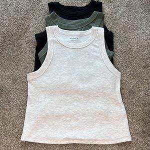 Old Navy Black, Olive Green and Light Gray